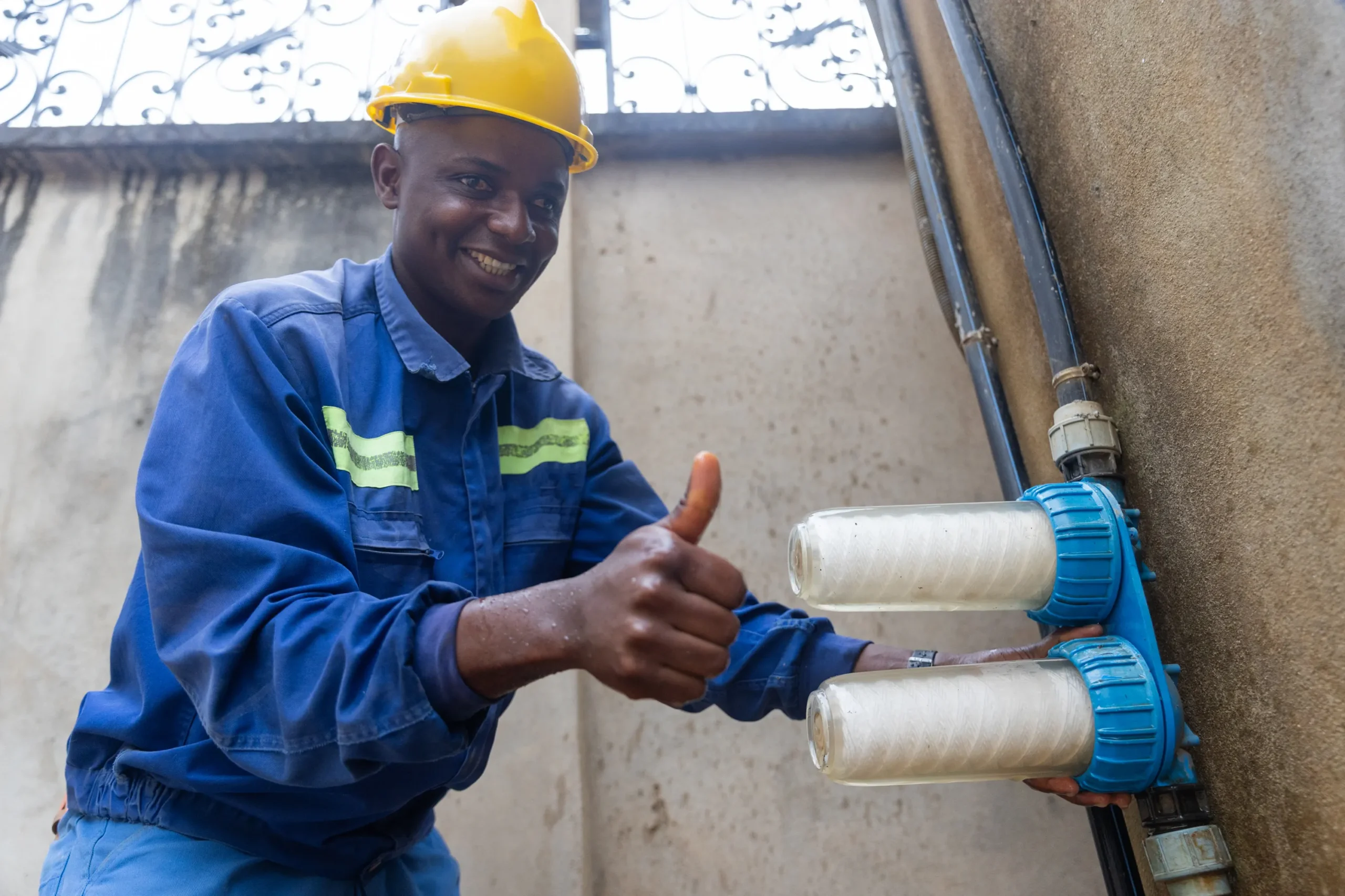 thumbs-up-of-a-smiling-african-plumber-proud-to-h-2025-03-05-08-11-16-utc-ezgif.com-optiwebp